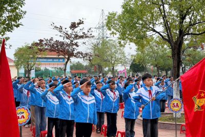 LỄ SƠ KẾT HỌC KỲ I TẠI TRƯỜNG TIỂU HỌC NINH GIANG, PHƯỜNG TÂY HOA LƯ