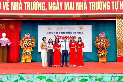 RỘN RÀNG NGÀY HỘI VÕ NHẠC VOVINAM TẠI TRƯỜNG TIỂU HỌC NINH GIANG